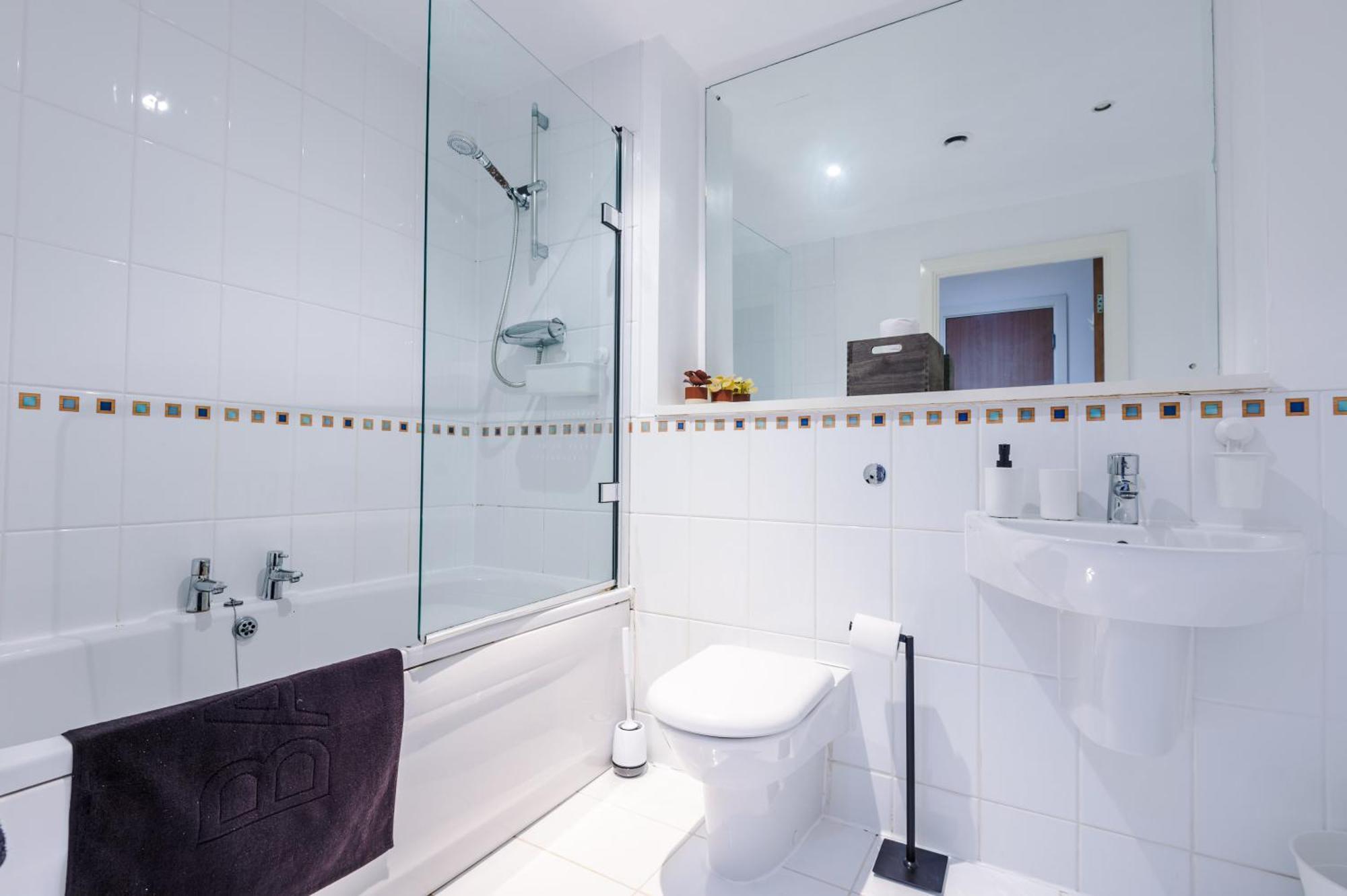 Converted Mill, Stylish In Castlefield
