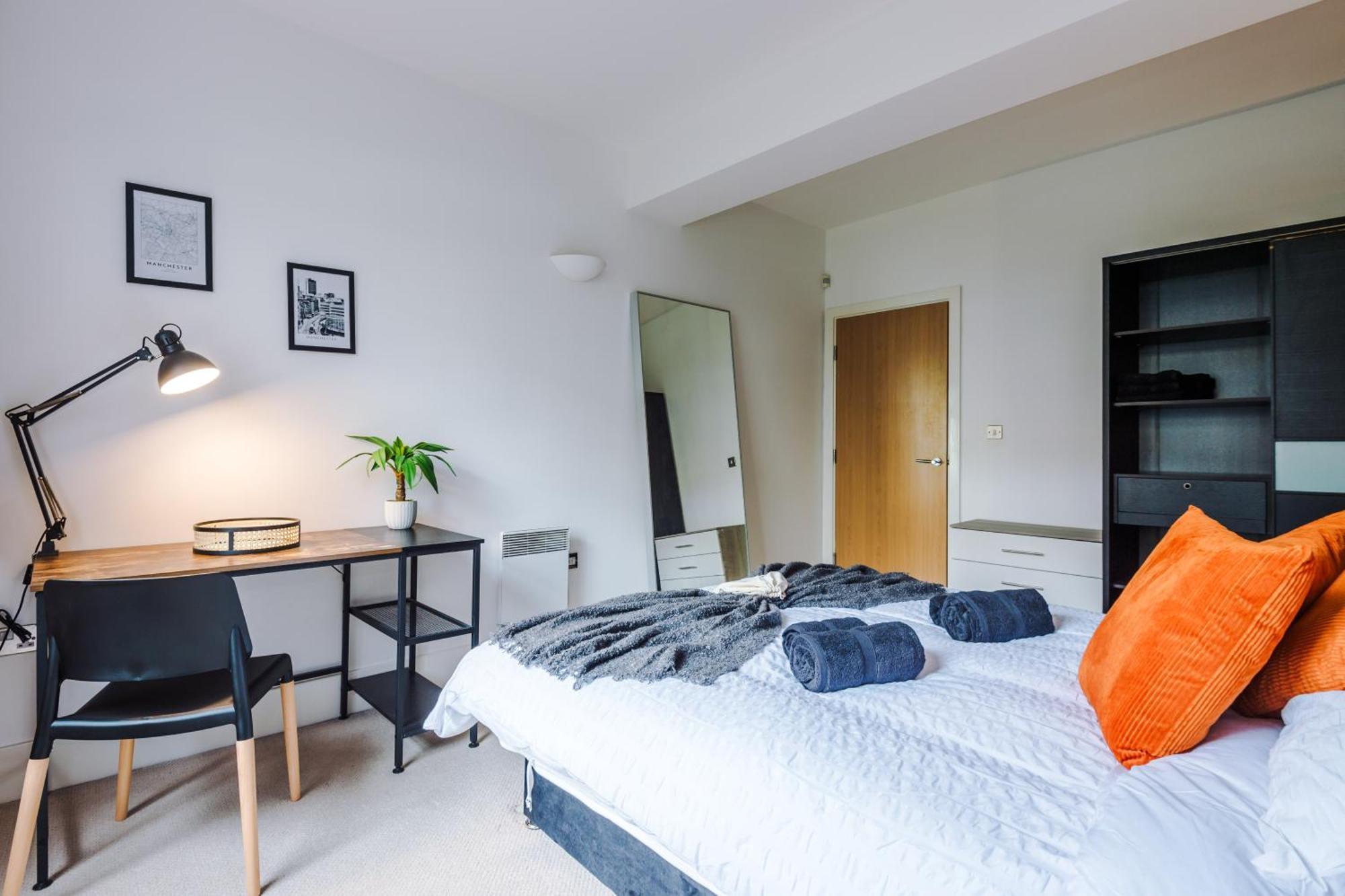 Converted Mill, Stylish In Castlefield