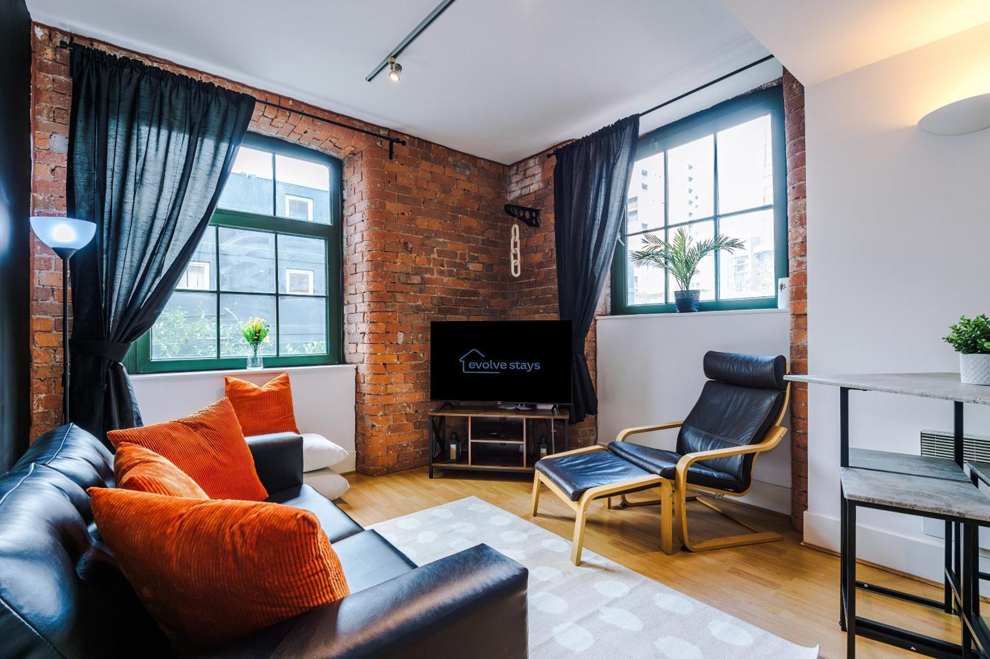 Converted Mill, Stylish In Castlefield Apartment