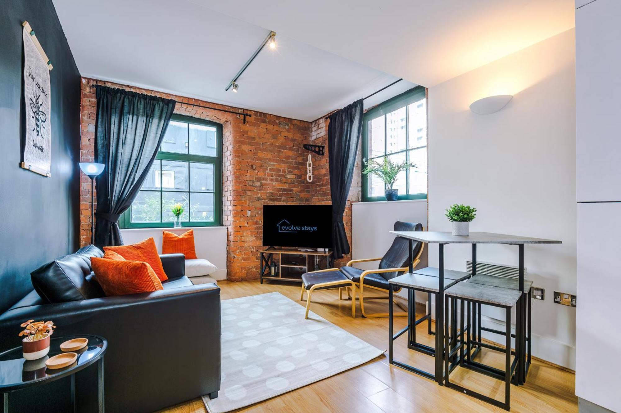 Converted Mill, Stylish In Castlefield *