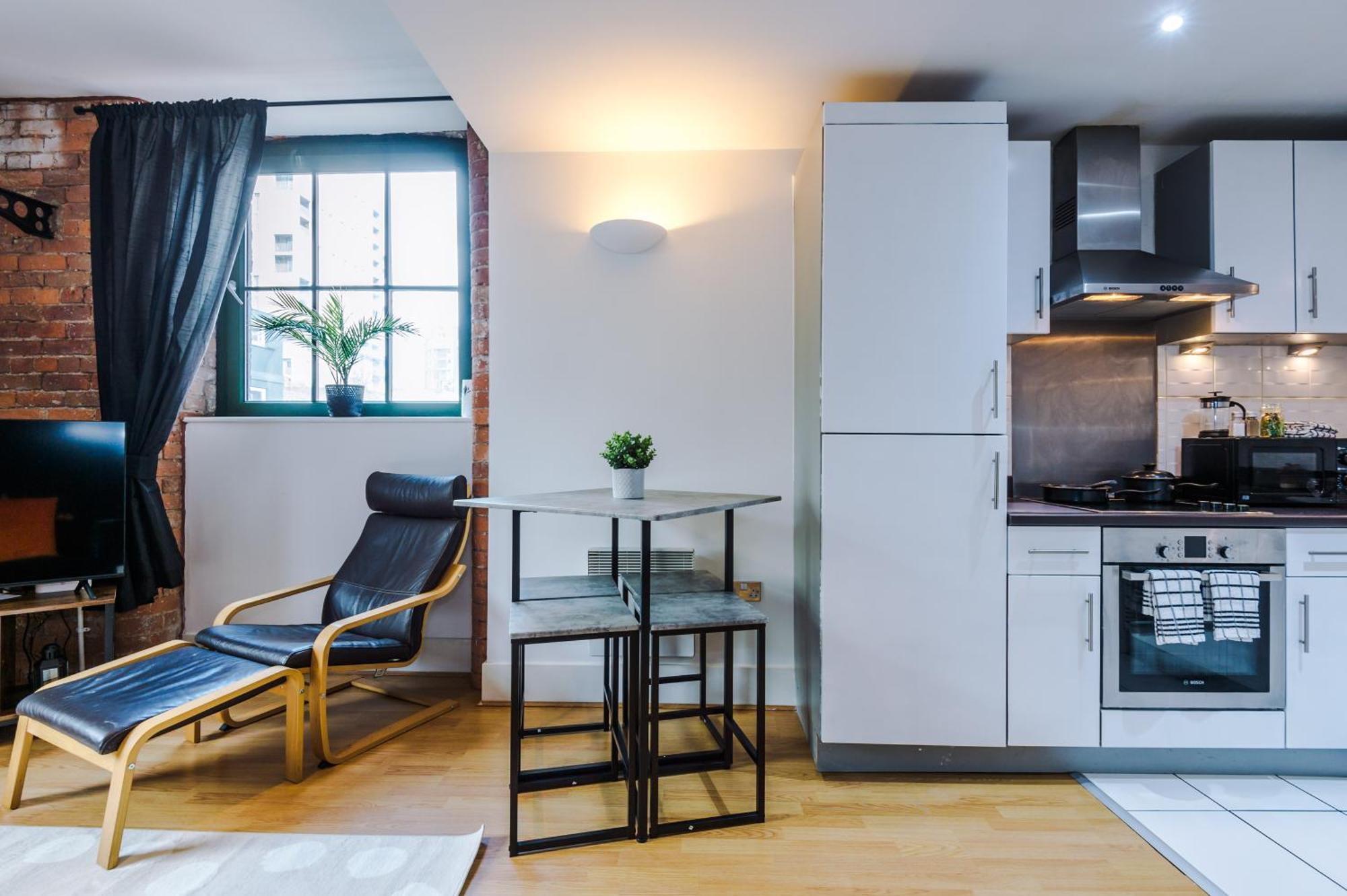 Converted Mill, Stylish In Castlefield Manchester